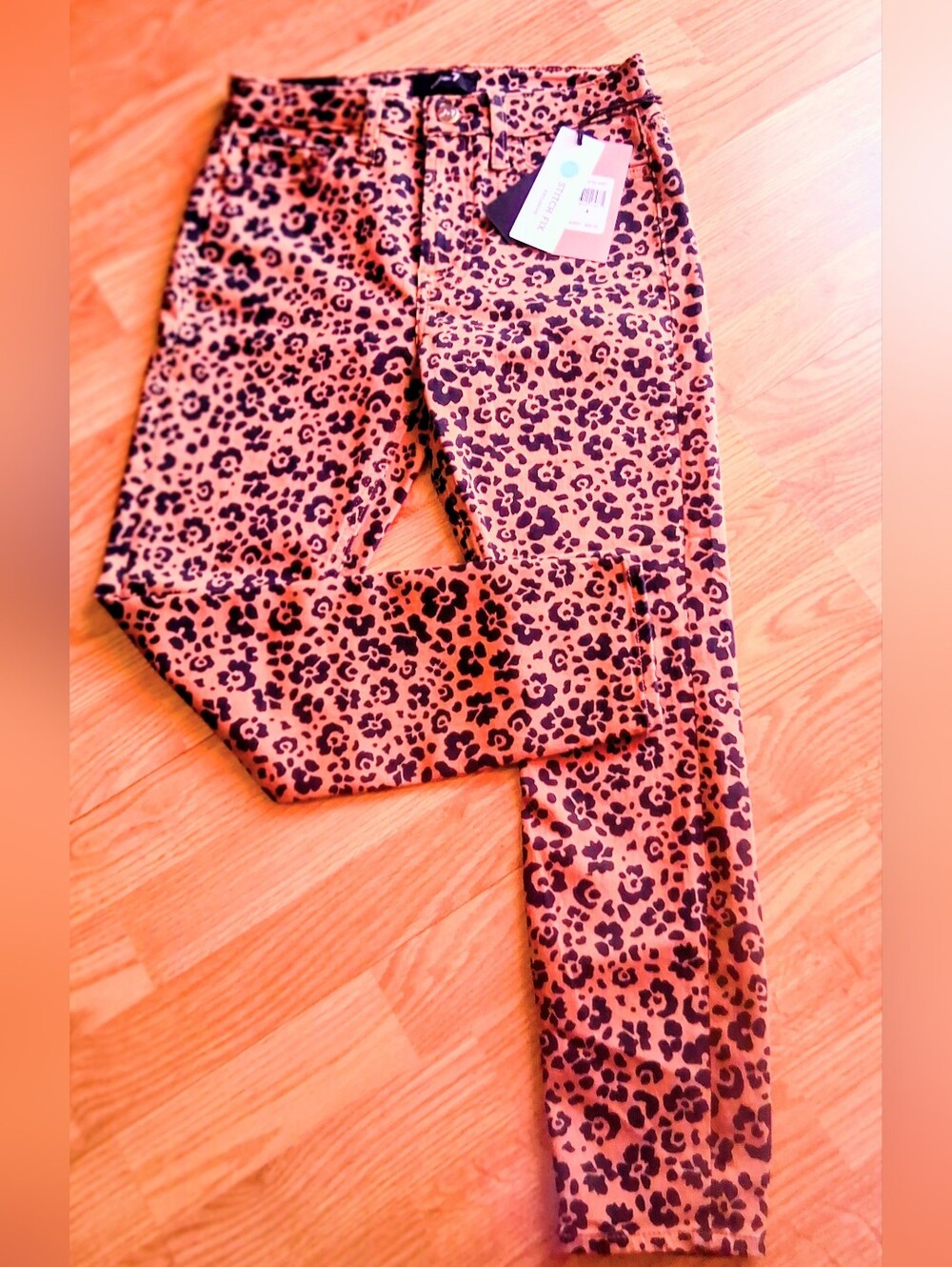 NWT Ladies Jeans, Animal Print, 7 For All MANKIND, Sz 4, MSRP $99
